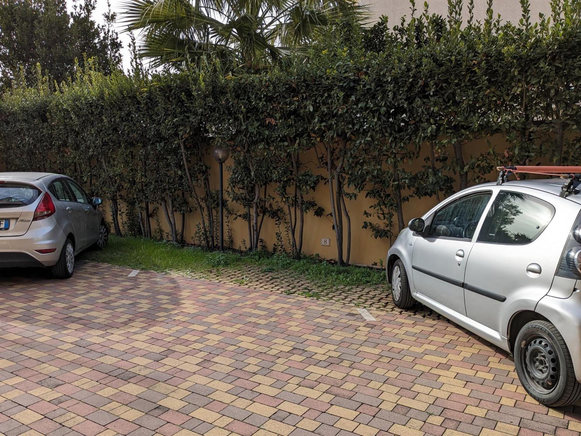 La Casa Dei Due Mari - Large Apartment With Parking Ταράντο Εξωτερικό φωτογραφία